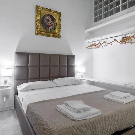 Navona House Apartment *