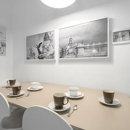 Navona House Daire *
